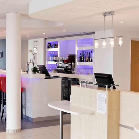 Ibis Lyon Est Chaponnay Exterior foto